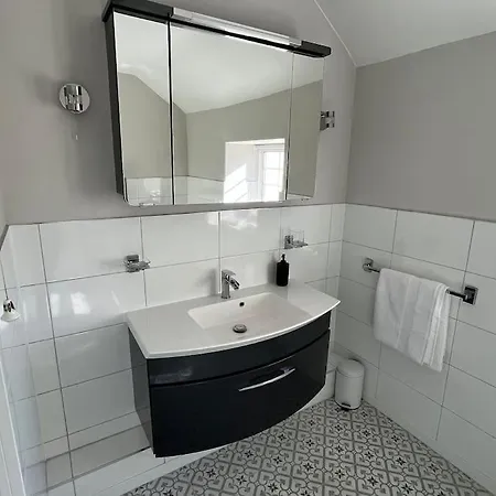 Orme Villa, Hot Tub, Llandudno, Stunning Views , Sleeps 12 Exterior photo